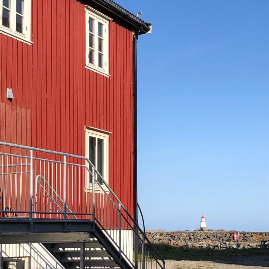 Laukvik Suites Eksteriør bilde