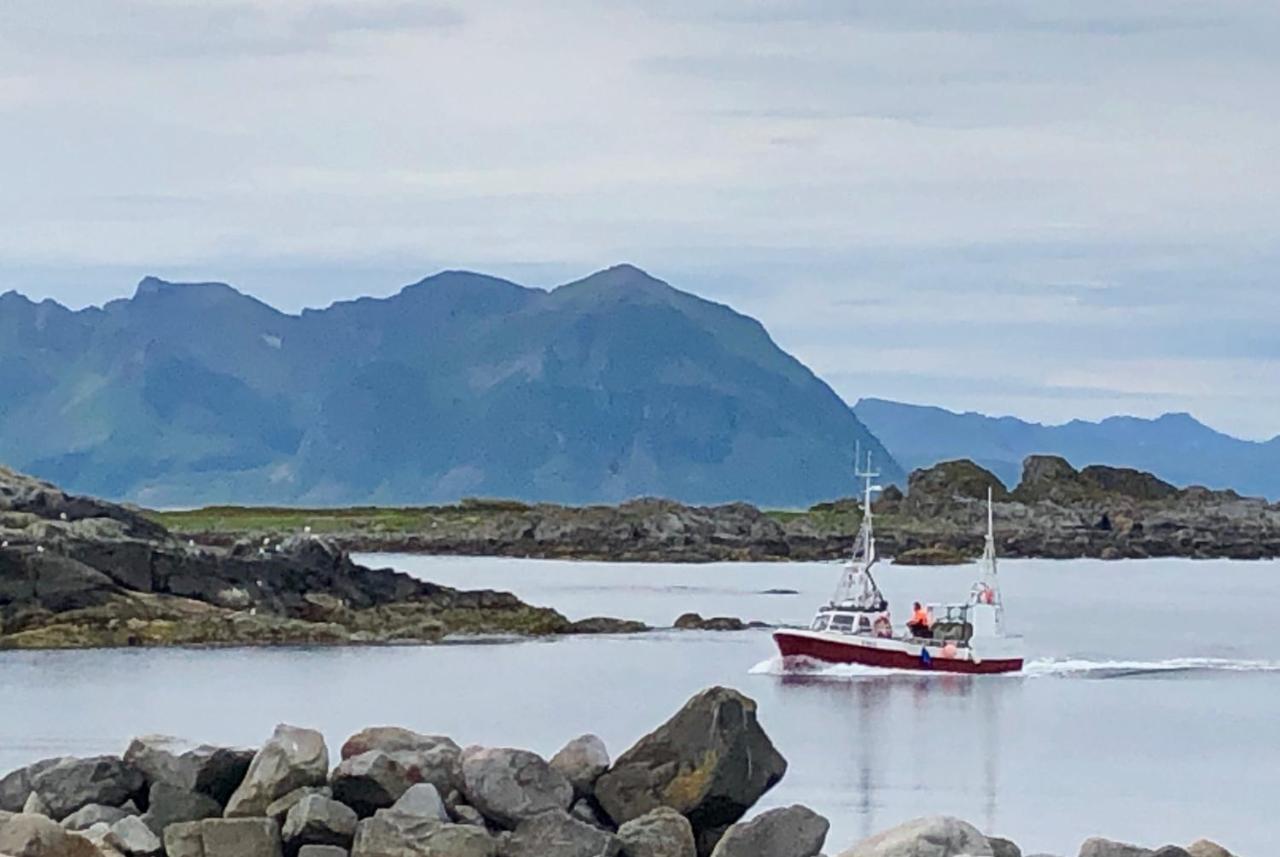 Laukvik Suites Eksteriør bilde