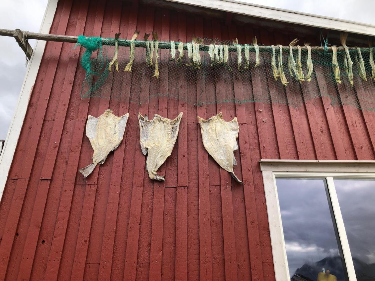 Laukvik Suites Eksteriør bilde