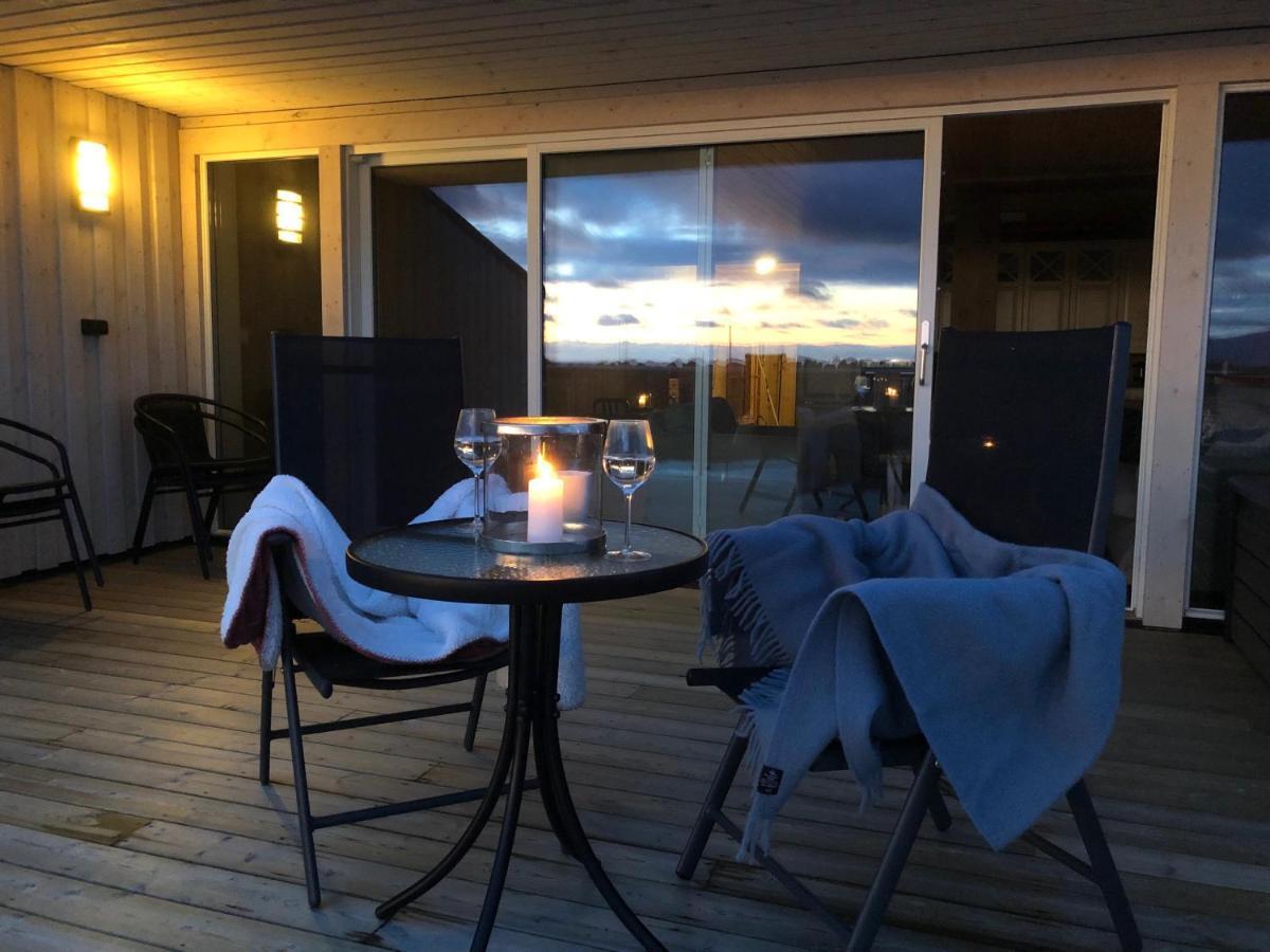 Laukvik Suites Eksteriør bilde